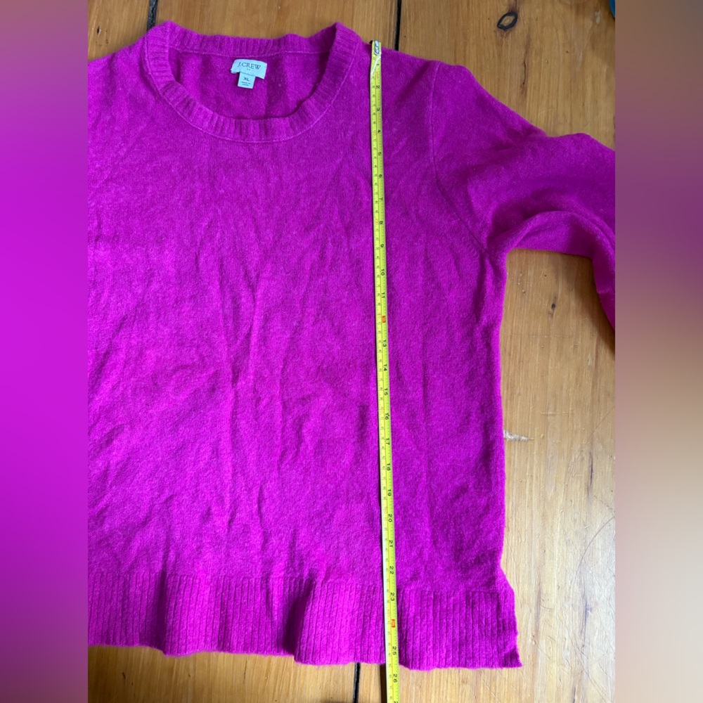 J.Crew Crewneck Sweater Extra Soft Brilliant Plum Berry Pink Size Extra Large XL - Picture 9 of 11